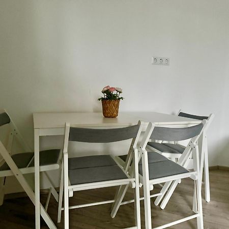 Stylish Schonbrunn Apartments - Free Underground Parking Відень Екстер'єр фото